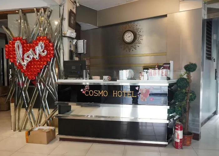 Hotel Reddoorz At Cosmo Vicente Cruz Sampaloc
