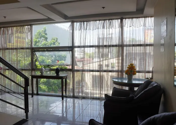 Reddoorz At Cosmo Vicente Cruz Sampaloc Hotel Manila
