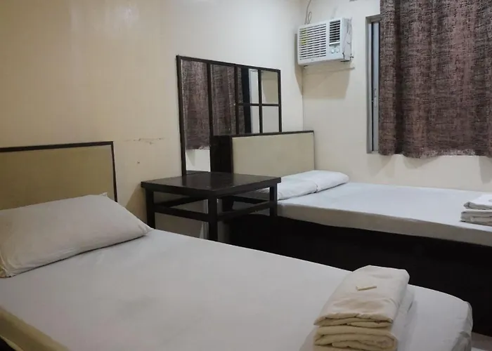 Hotel Reddoorz At Cosmo Vicente Cruz Sampaloc *