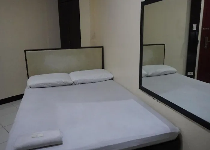 Hotel Reddoorz At Cosmo Vicente Cruz Sampaloc Manila